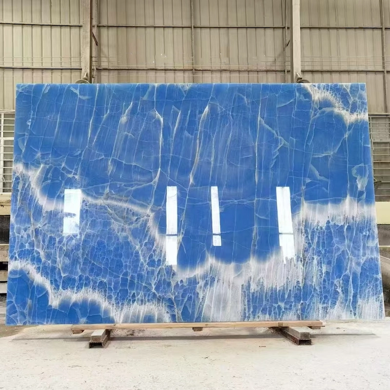 blue-onyx-slab-full-view-natural