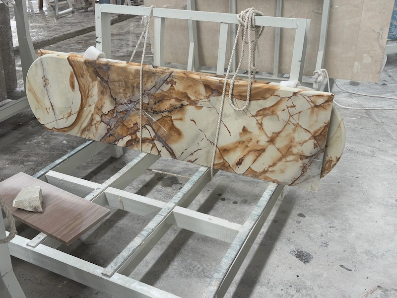roman-impression-quartzite-slab