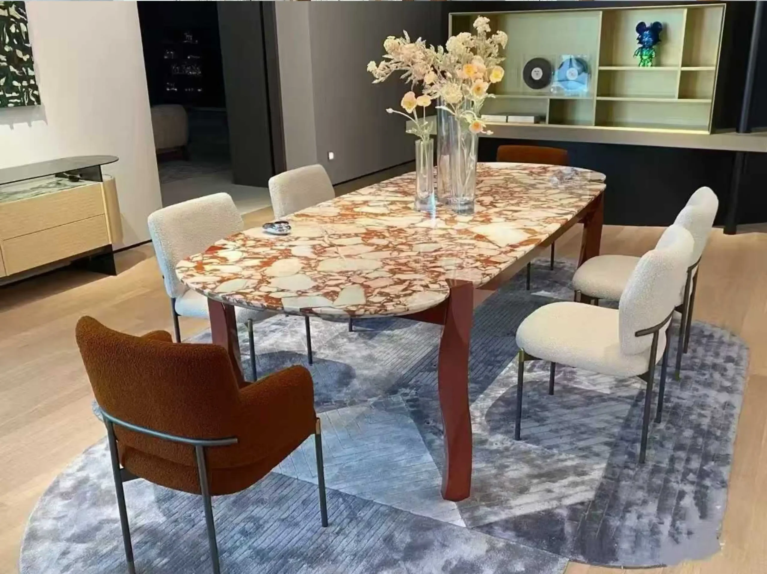 burberry-pink-marble-dining-table-application-01.webp burberry pink marble dining table for luxury interior furniture project