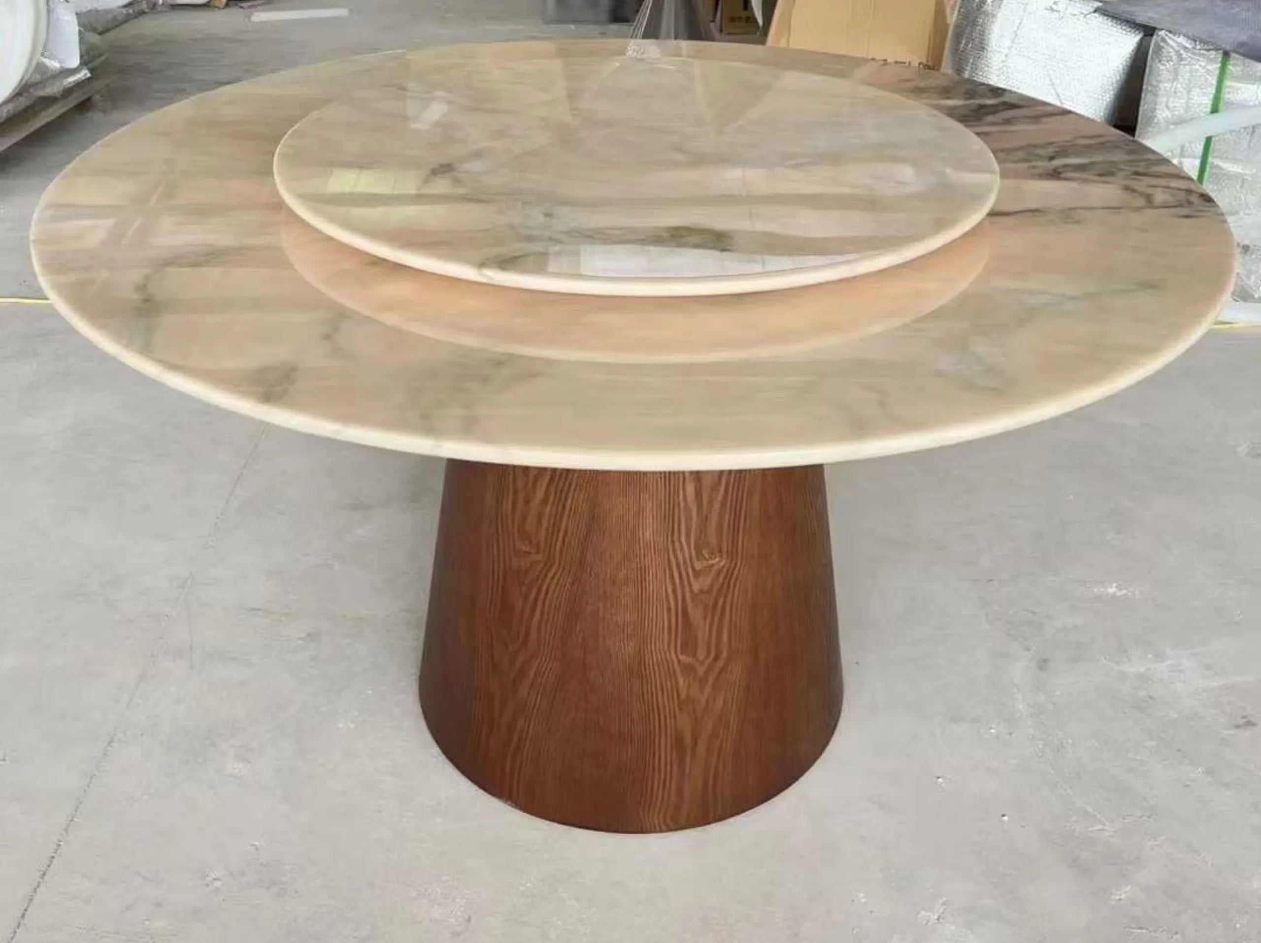 estramoz-pink-marble-round-table-top-02.webp estramoz pink marble round table top