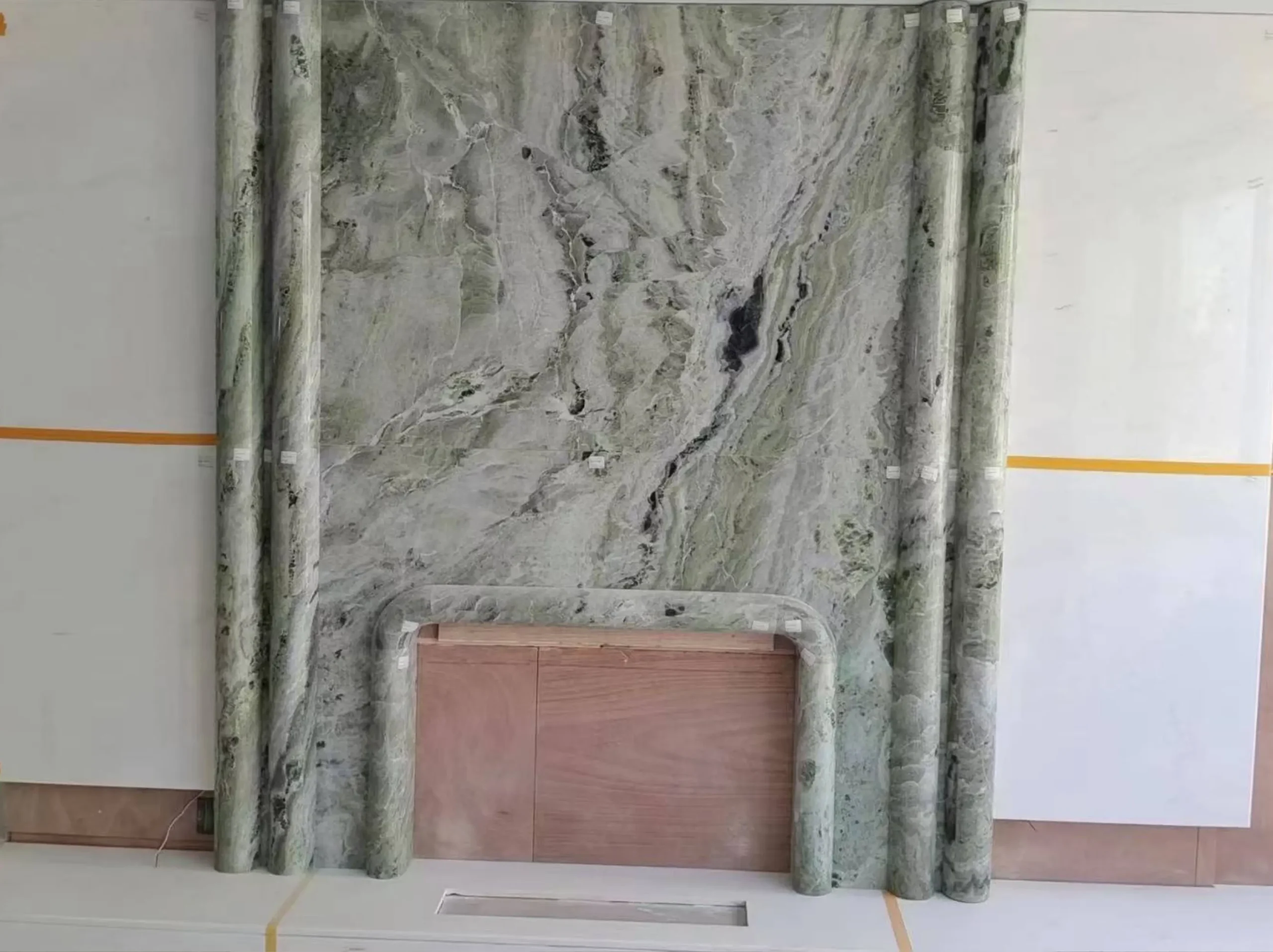 green-verde-prato-marble-fireplace-wall-project-02.webp green verde prato marble fireplace wall cladding for luxury residence