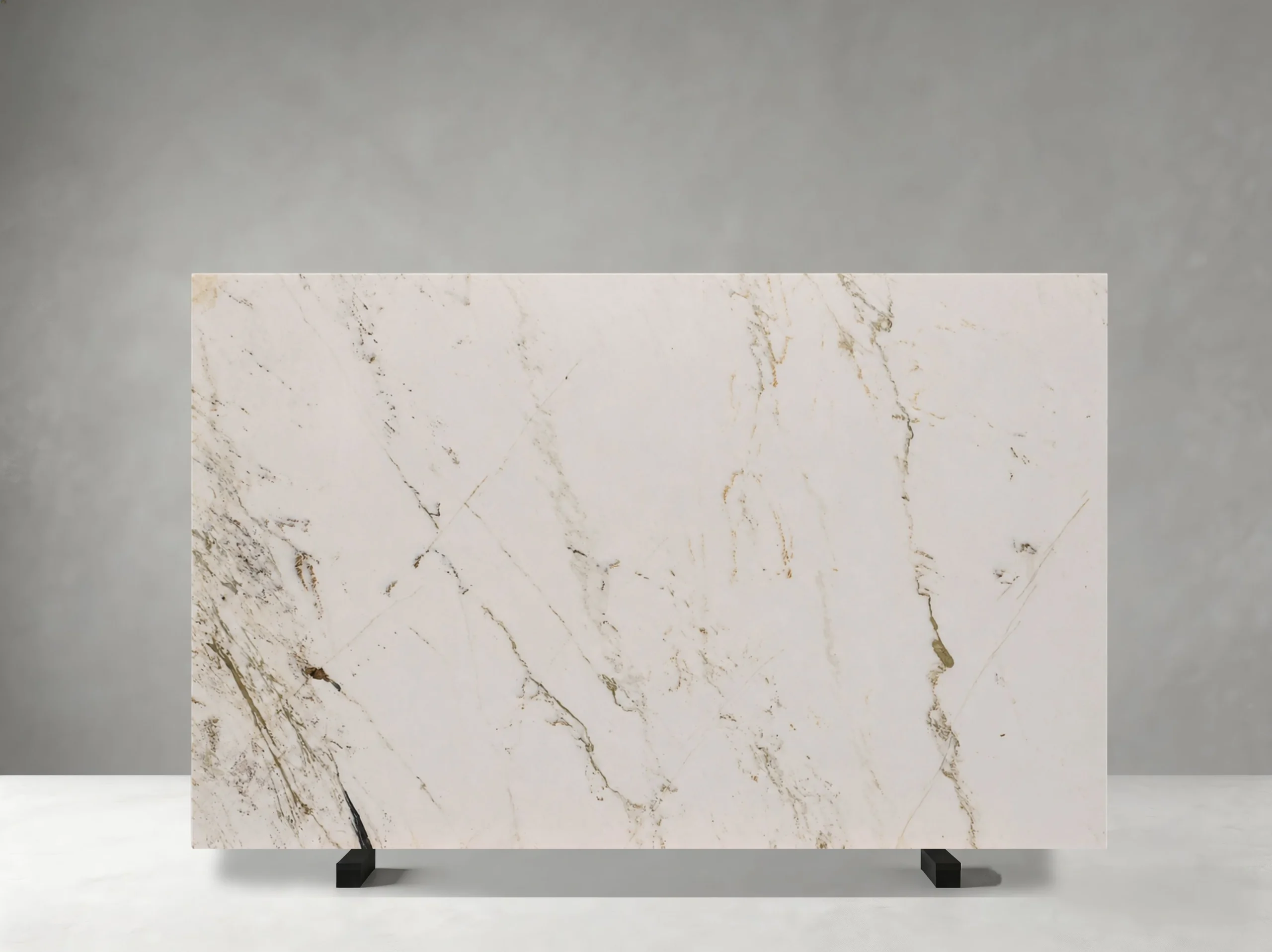 oriental-fish-belly-white-marble-slab-soft-gold-vein-03.webp oriental fish belly white marble slab with soft gold veins