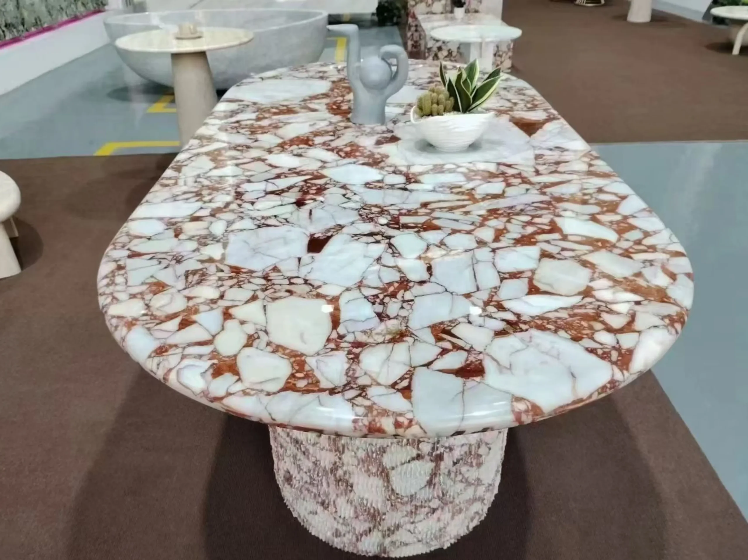 red-burberry-marble-round-table-project-02.webp red burberry marble round table top for luxury interior furniture