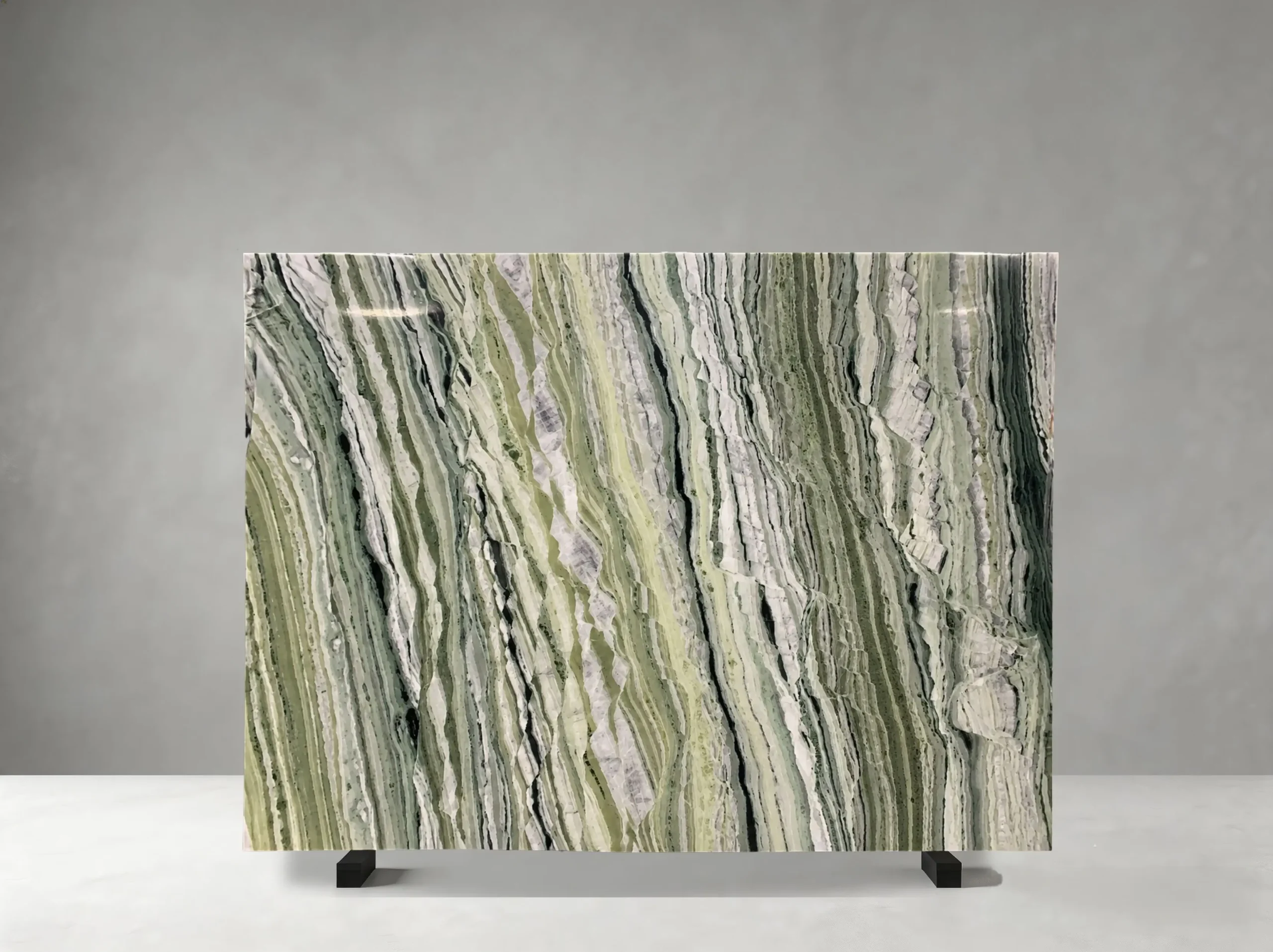 shangri-la-emerald-marble-green-white-slab-texture-05.webp shangri-la emerald marble polished slab with green white and black linear veins