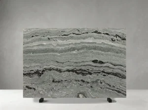 verde prato marble polished slab with horizontal green veins