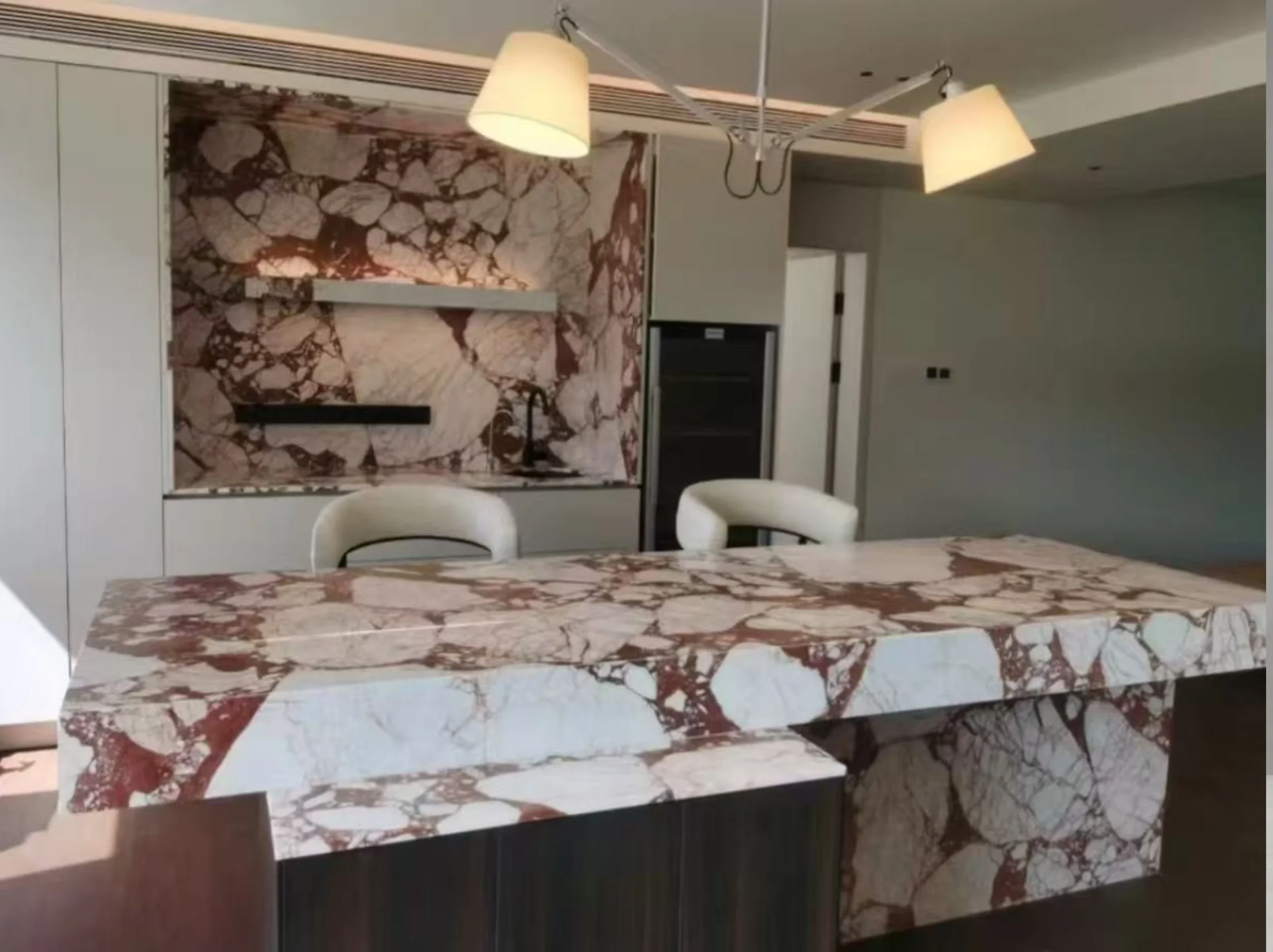 viola-red-marble-kitchen-island-application-02.webp viola red marble kitchen island top for luxury interior project