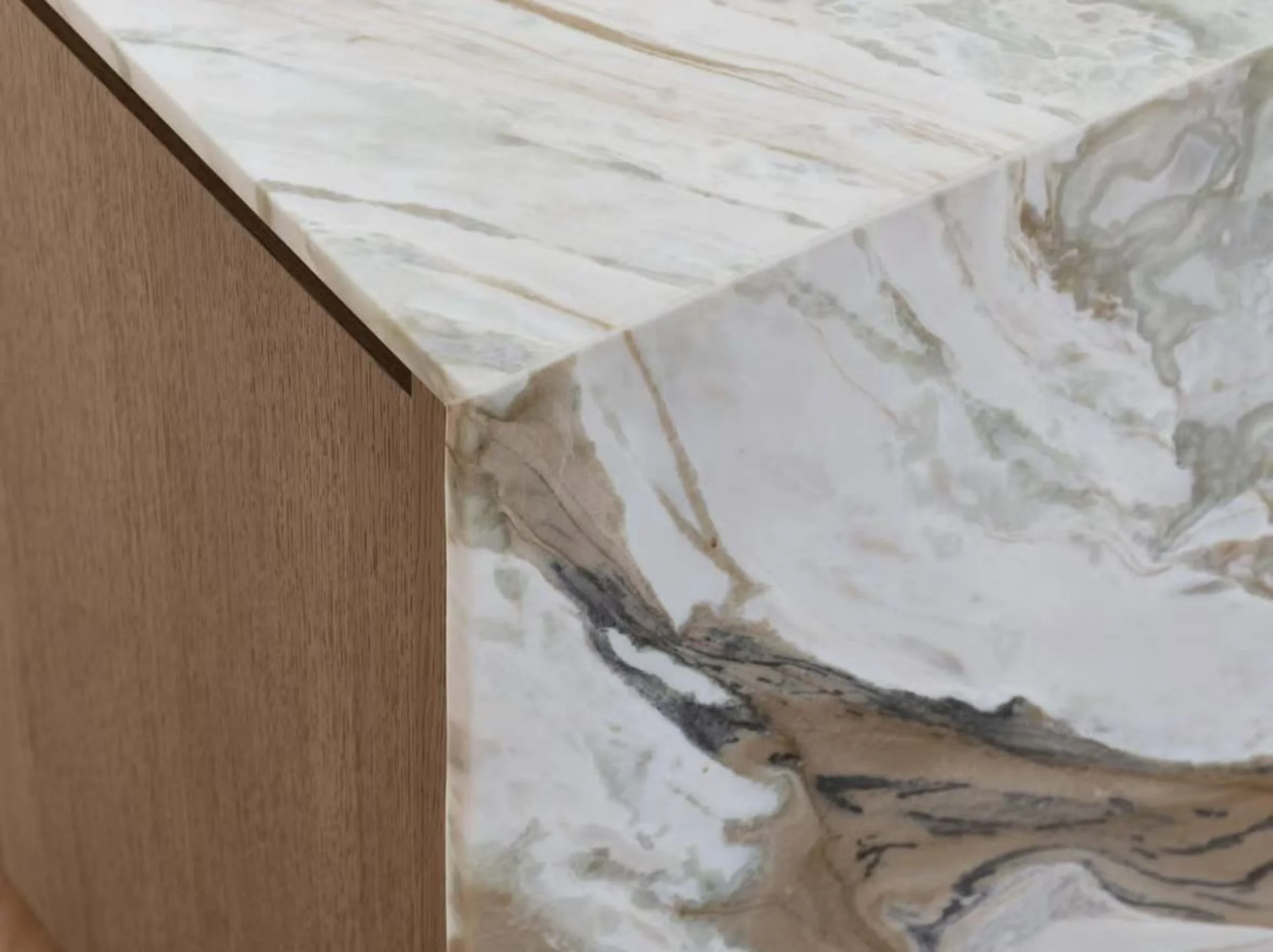 etosha-white-marble-stair-application-01.webp etosha white marble stair application with soft grey veining