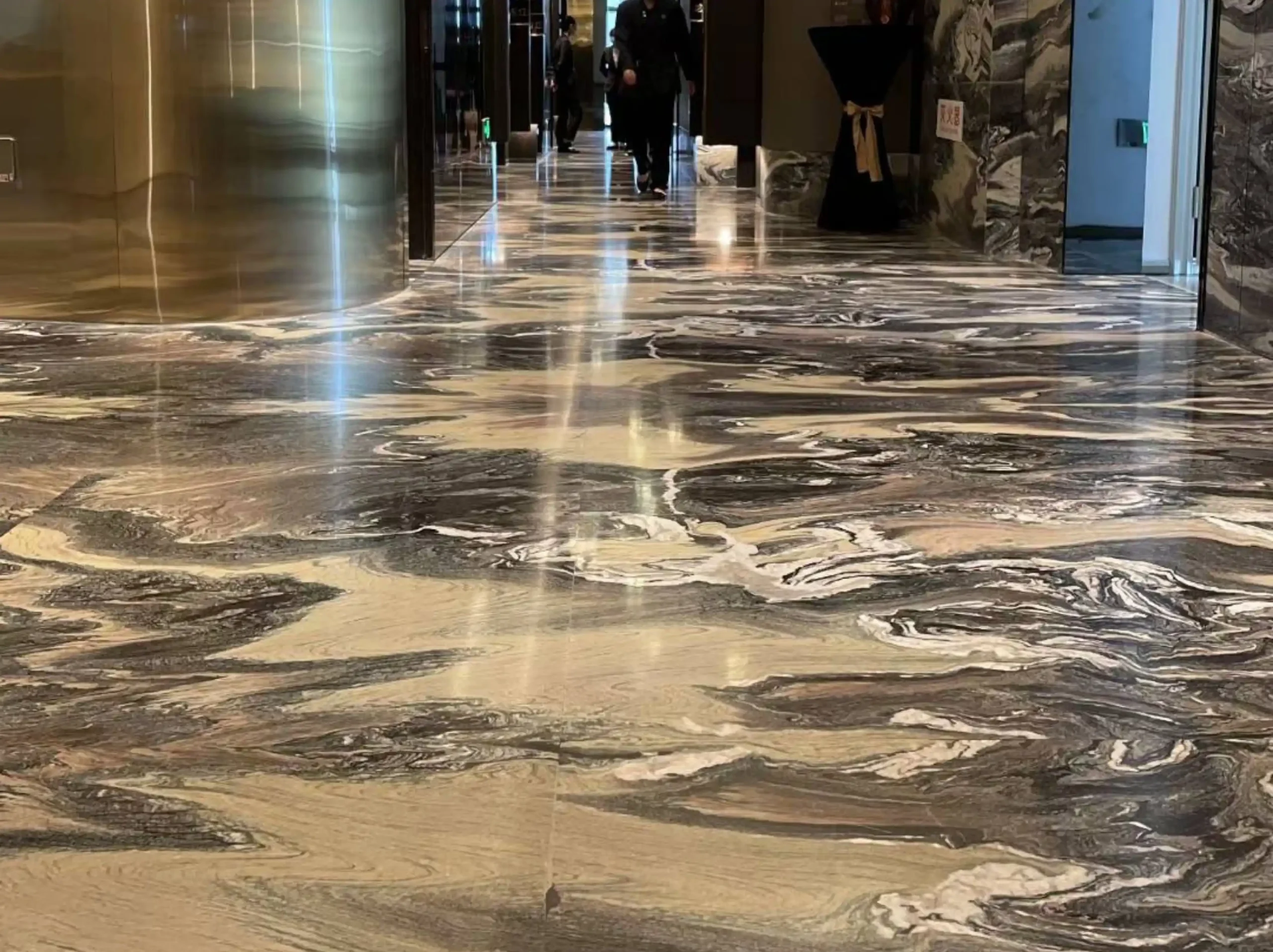italian-rosso-luana-marble-floor-application-03.webp italian rosso luana marble floor application for hotel and villa interiors