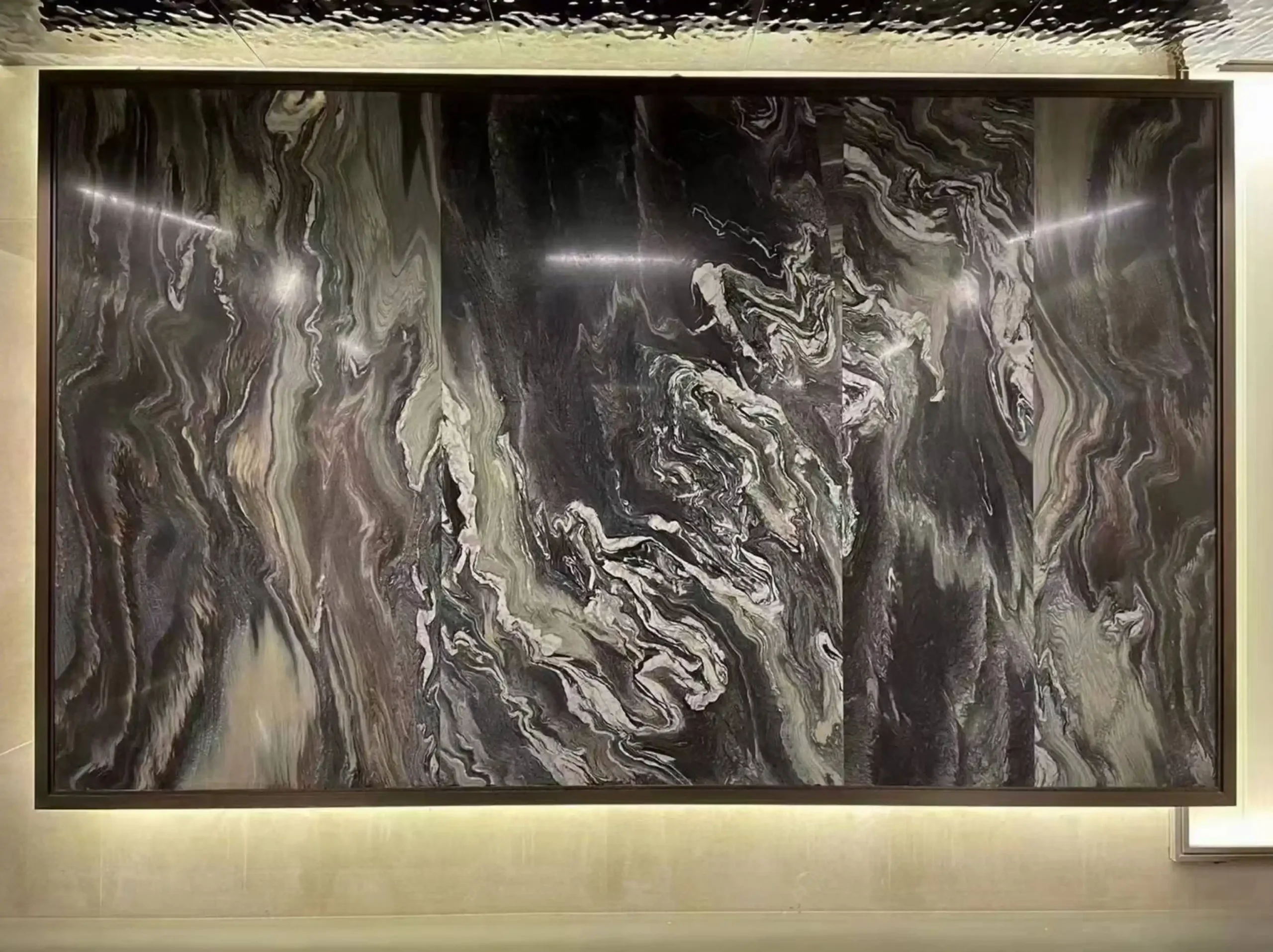 marmo-luano-rosso-wall-panel-application-01.webp marmo luano rosso wall panel application for luxury interiors