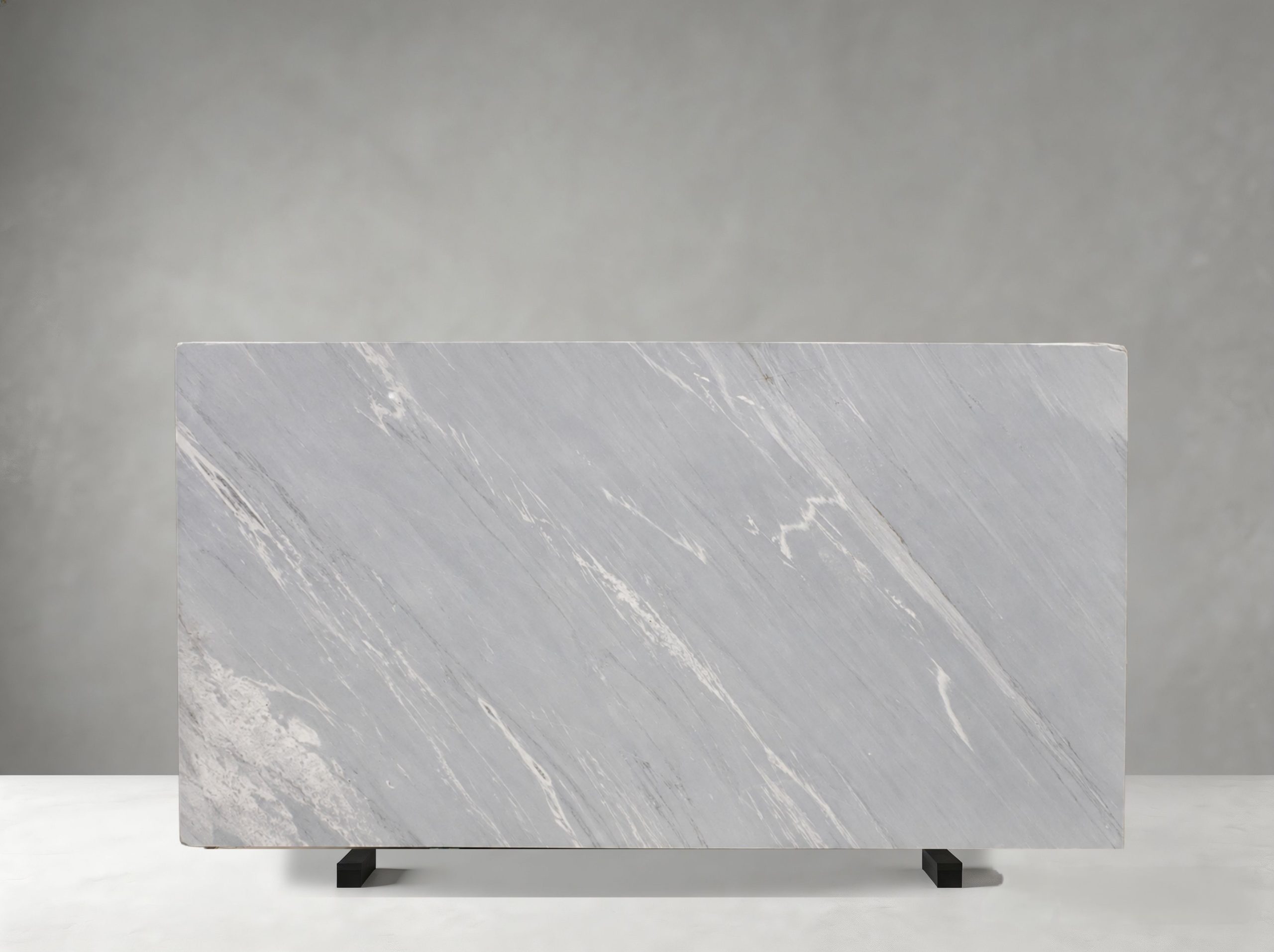 palissandro-marble-slab-blue-grey-veining-04.webp palissandro marble slab white linear pattern for luxury interior projects
