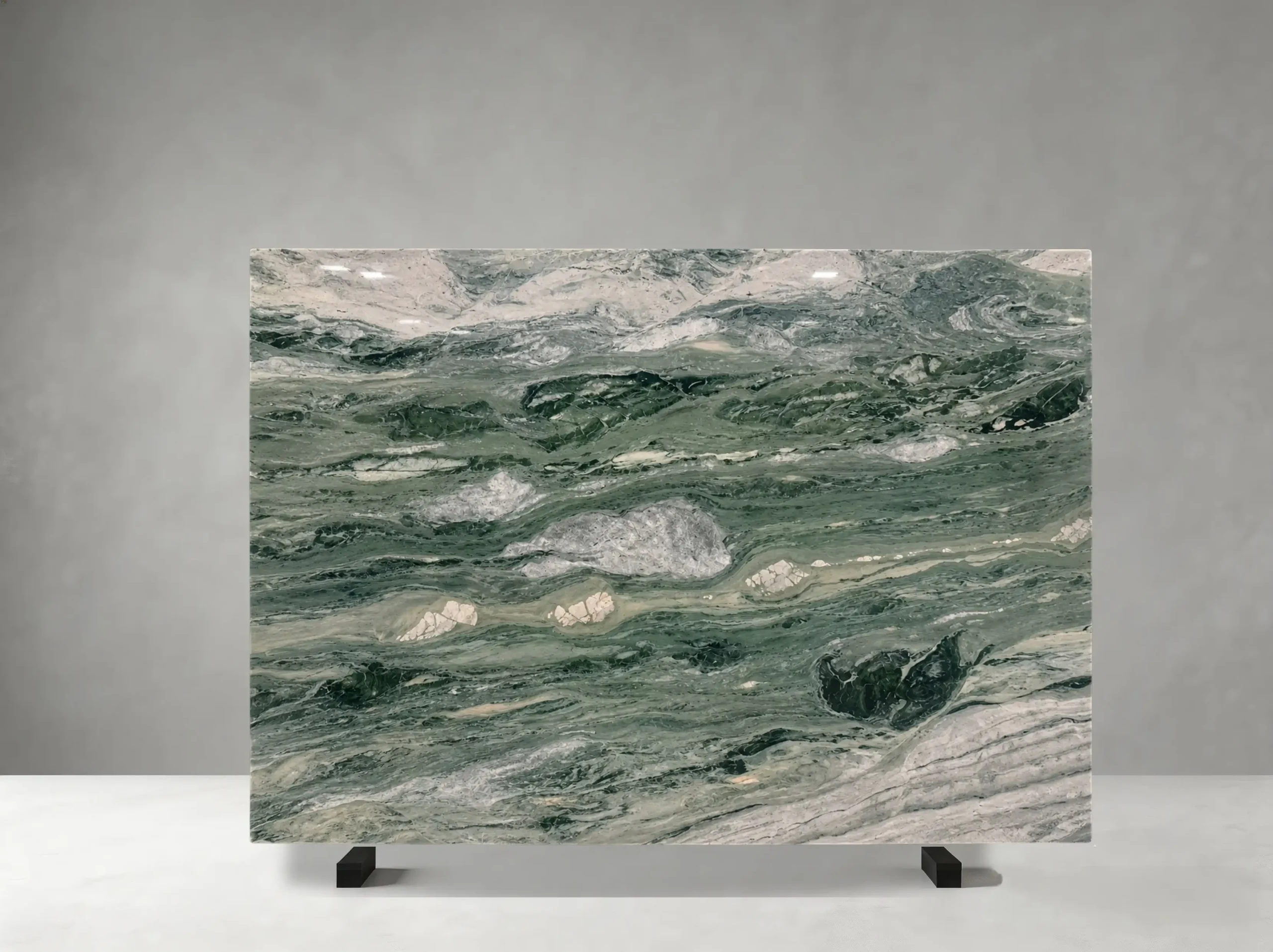 verde-vivo-quartzite-slab-green-white-texture-05.webp verde vivo quartzite slab green white texture for premium stone projects