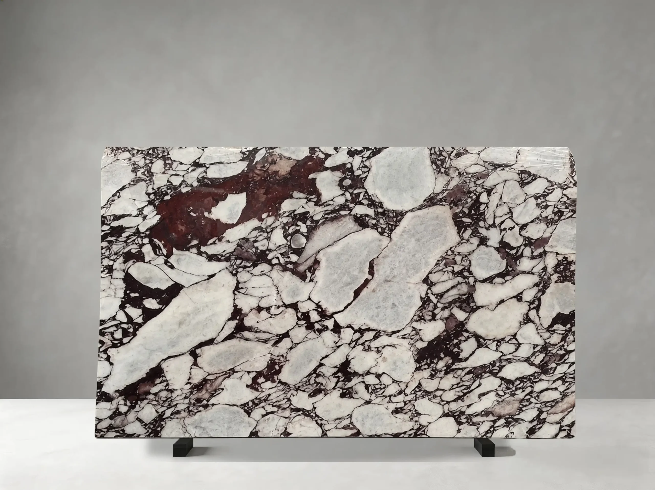 marmi-breccia-capraia-marble-slab-fragment-pattern-03.webp marmi breccia capraia marble slab with cream fragments and burgundy brown veins