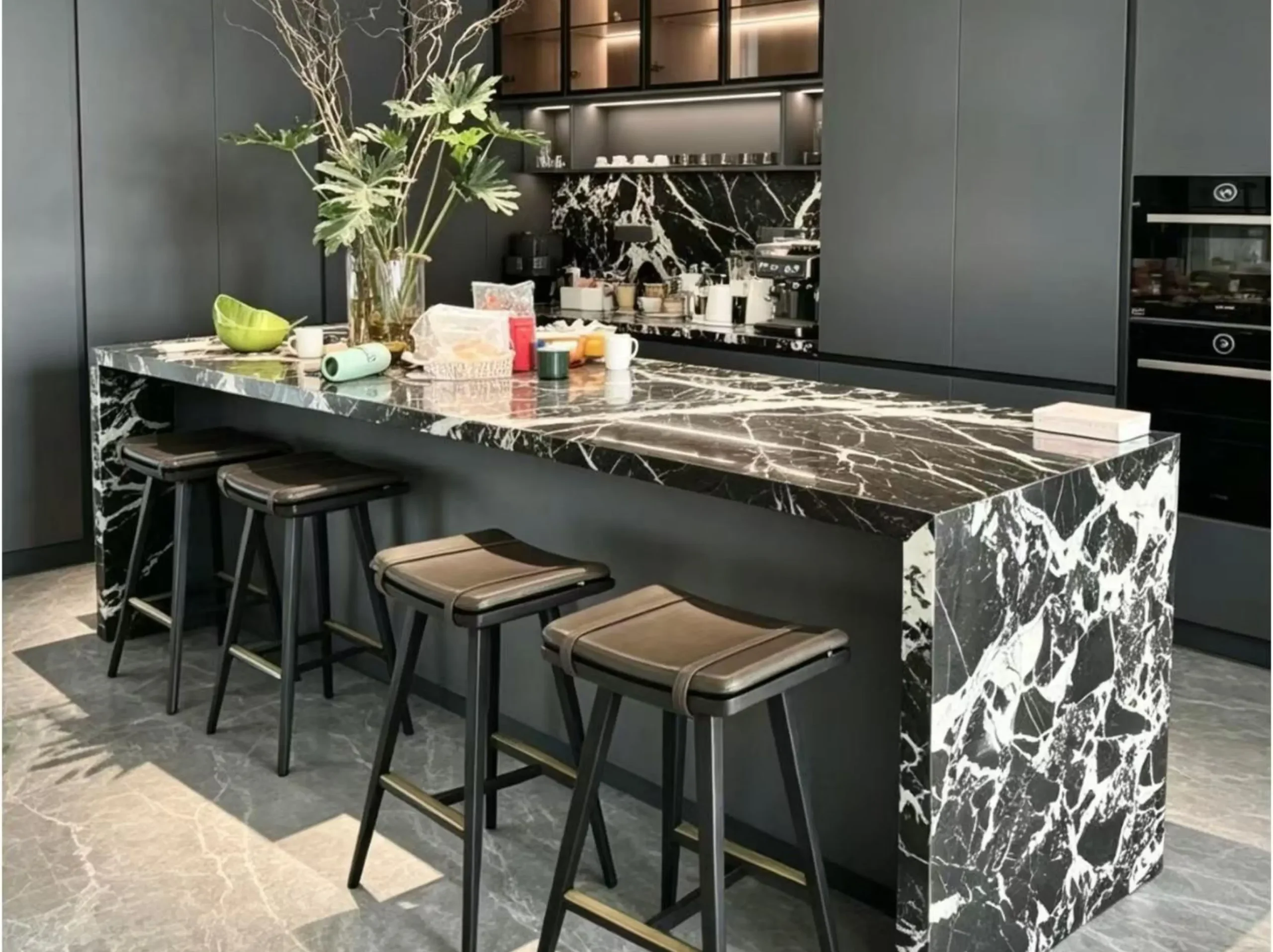petit-antique-marble-kitchen-island-countertop-01.webp petit antique marble kitchen island and bar counter with black base and ivory white breccia veins