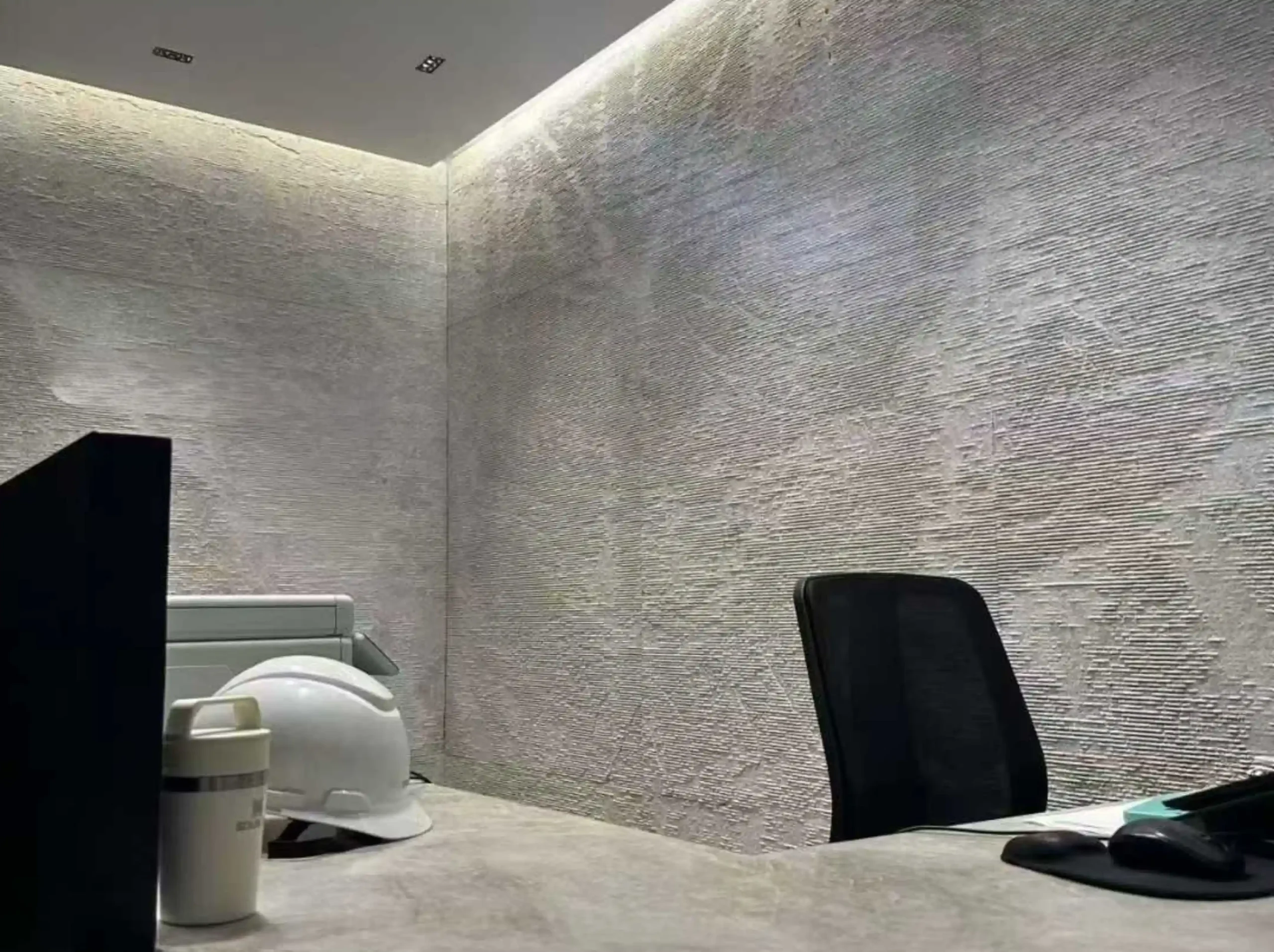 white-perla-venata-quartzite-custom-tabletop.webp Custom White Perla Venata Quartzite tabletop with pearl-white crystalline surface