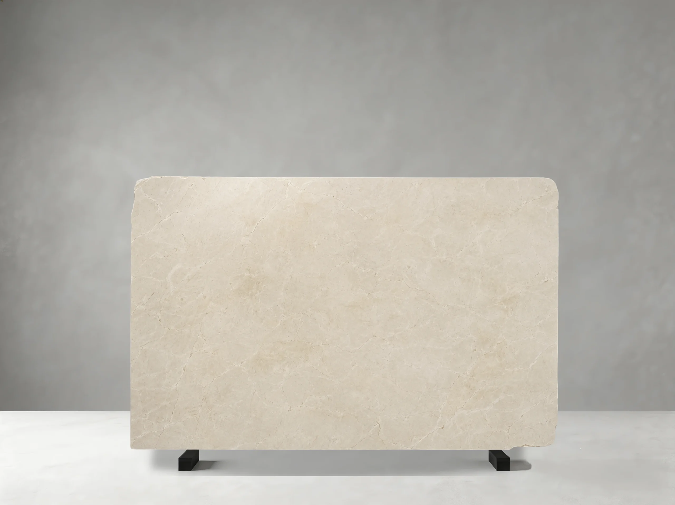 Crema Marfil Florido Marble slab 01 showing warm cream and ivory tones with subtle natural veining