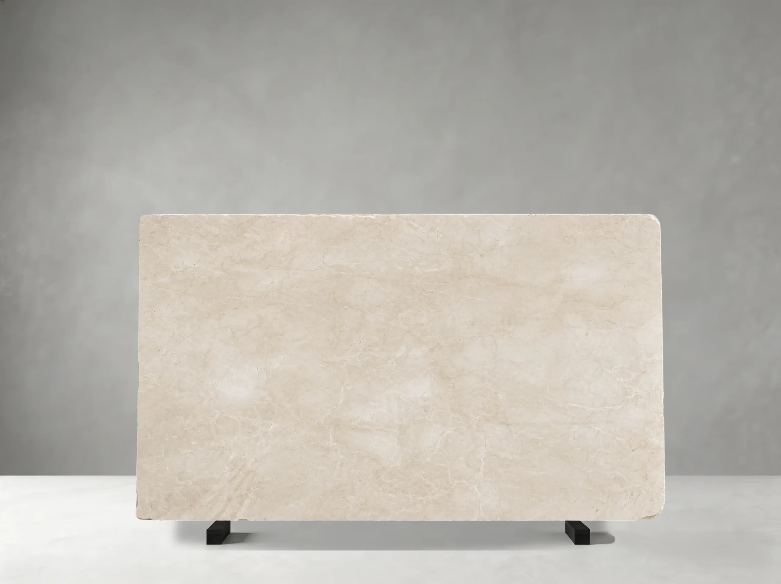 Crema Marfil Florido Marble slab 02 showing warm cream and ivory tones with subtle natural veining