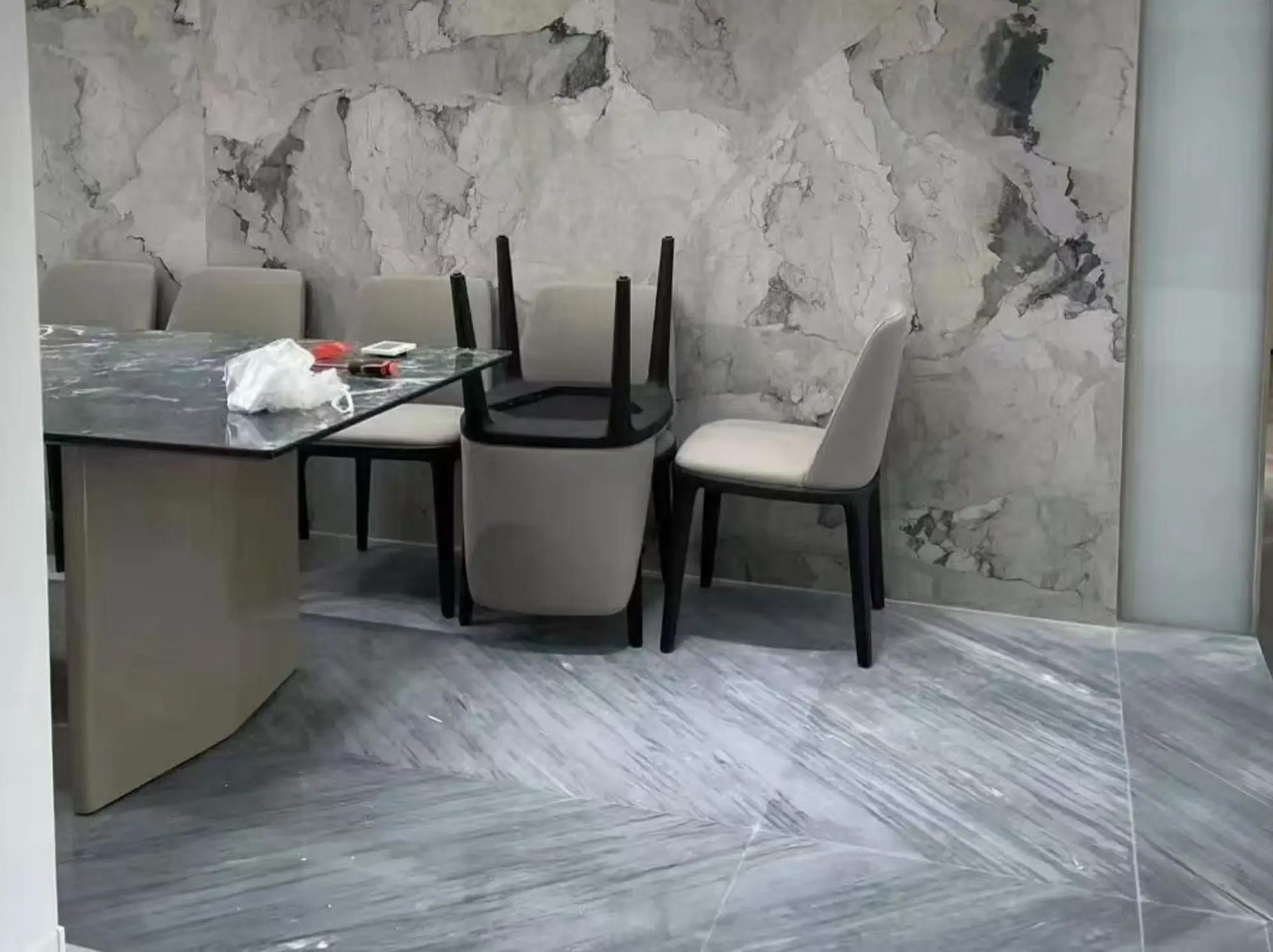 Imperial Bardiglio Marble dining room flooring and feature wall application