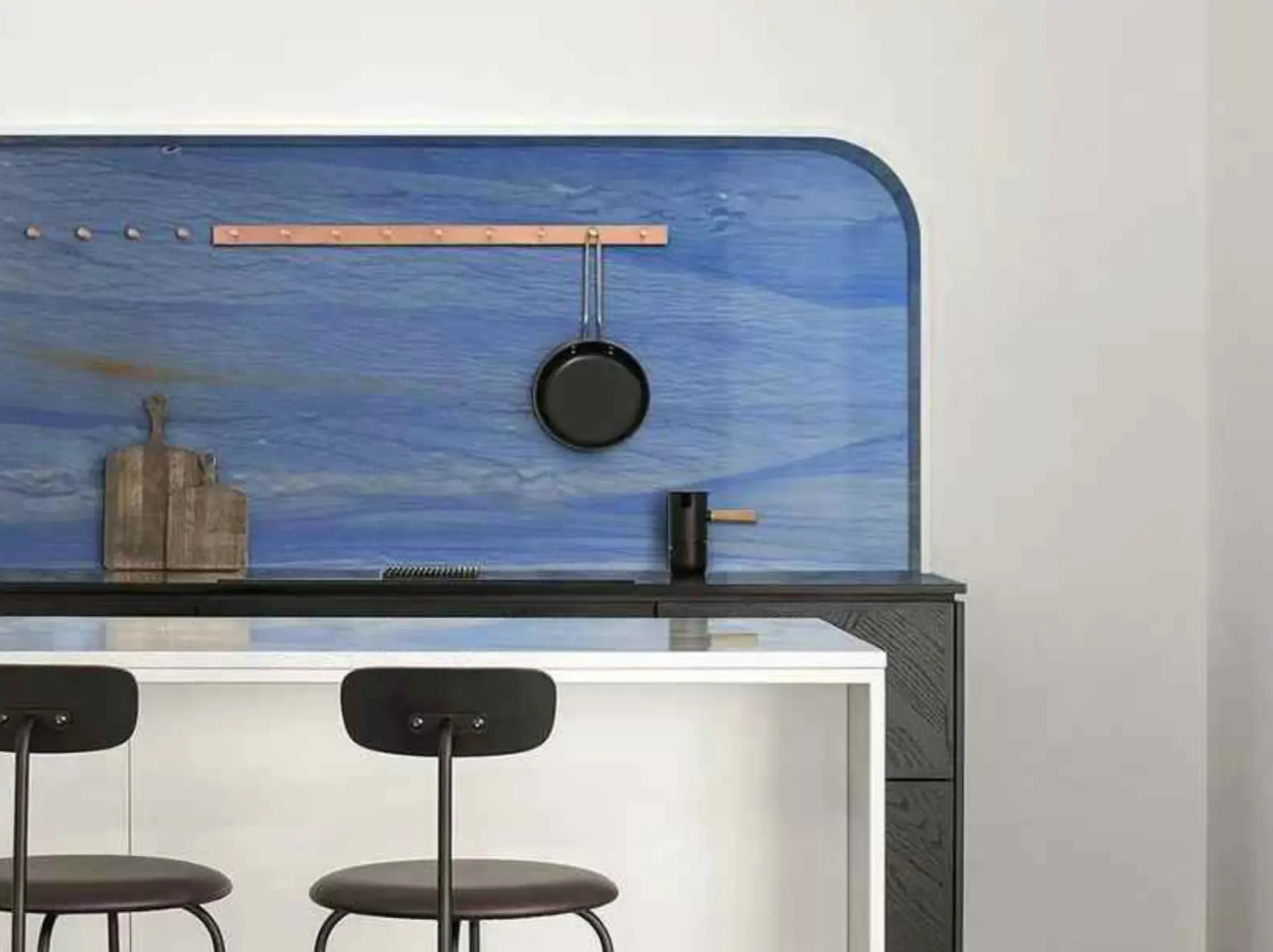 Royal Blue Quartzite kitchen backsplash application