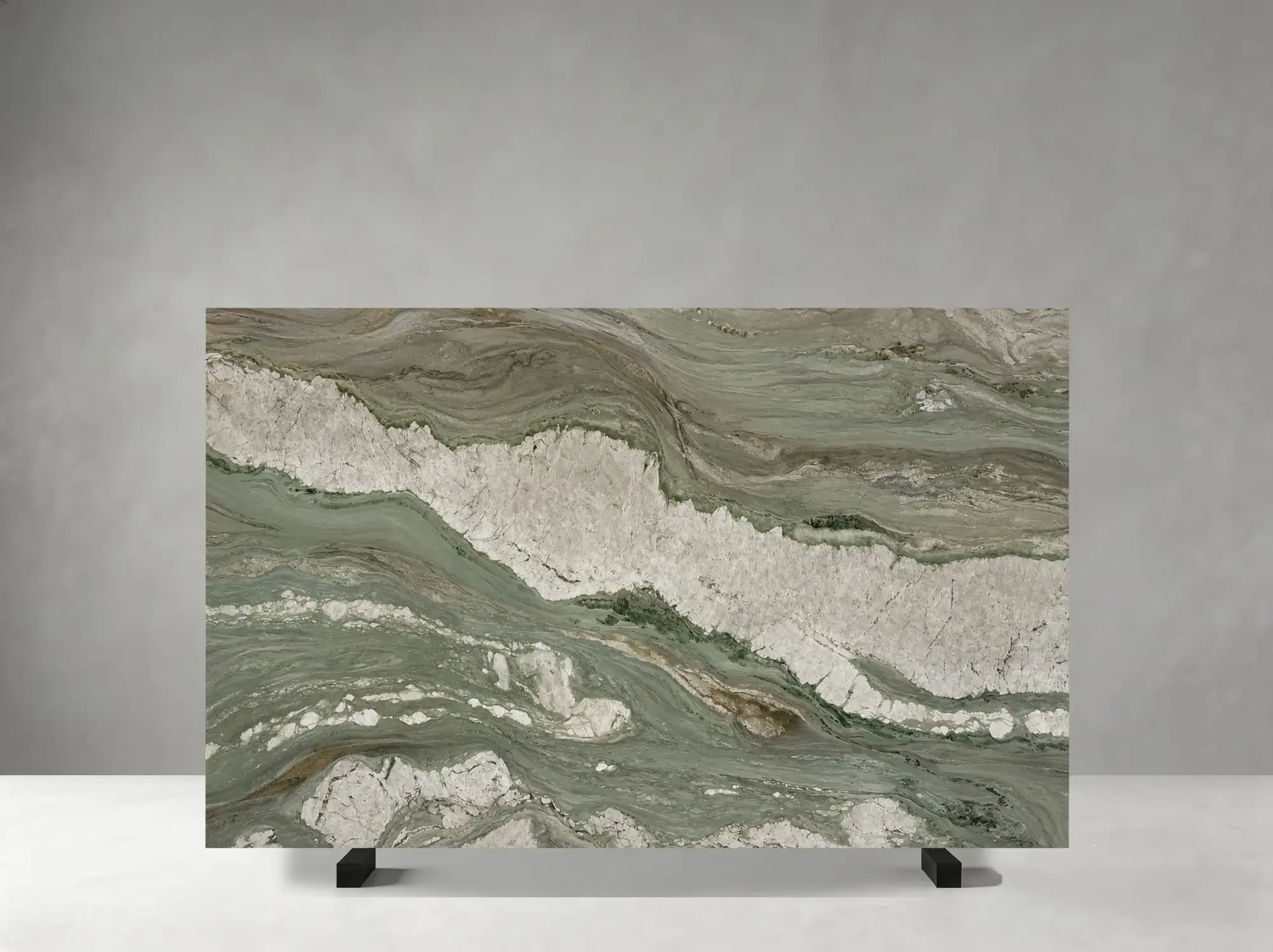 Tiffany Diamond Quartzite polished slab detail showing bold layered wave bands with strong natural contrast