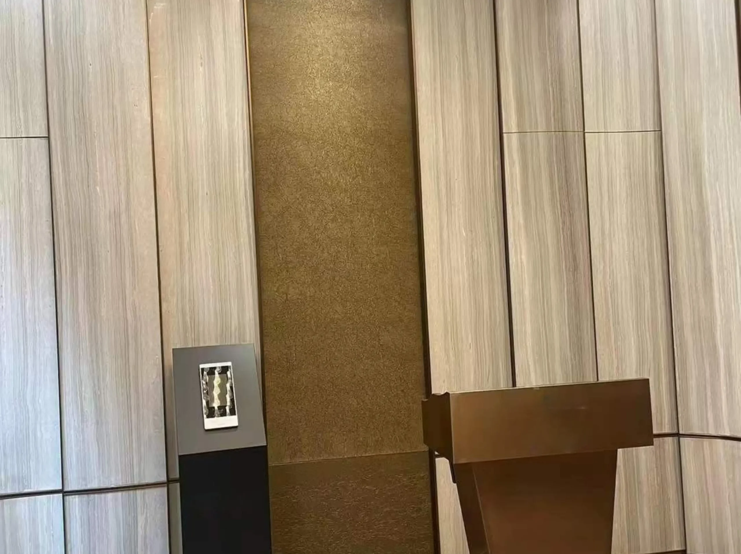 Wooden White Marble interior wall cladding